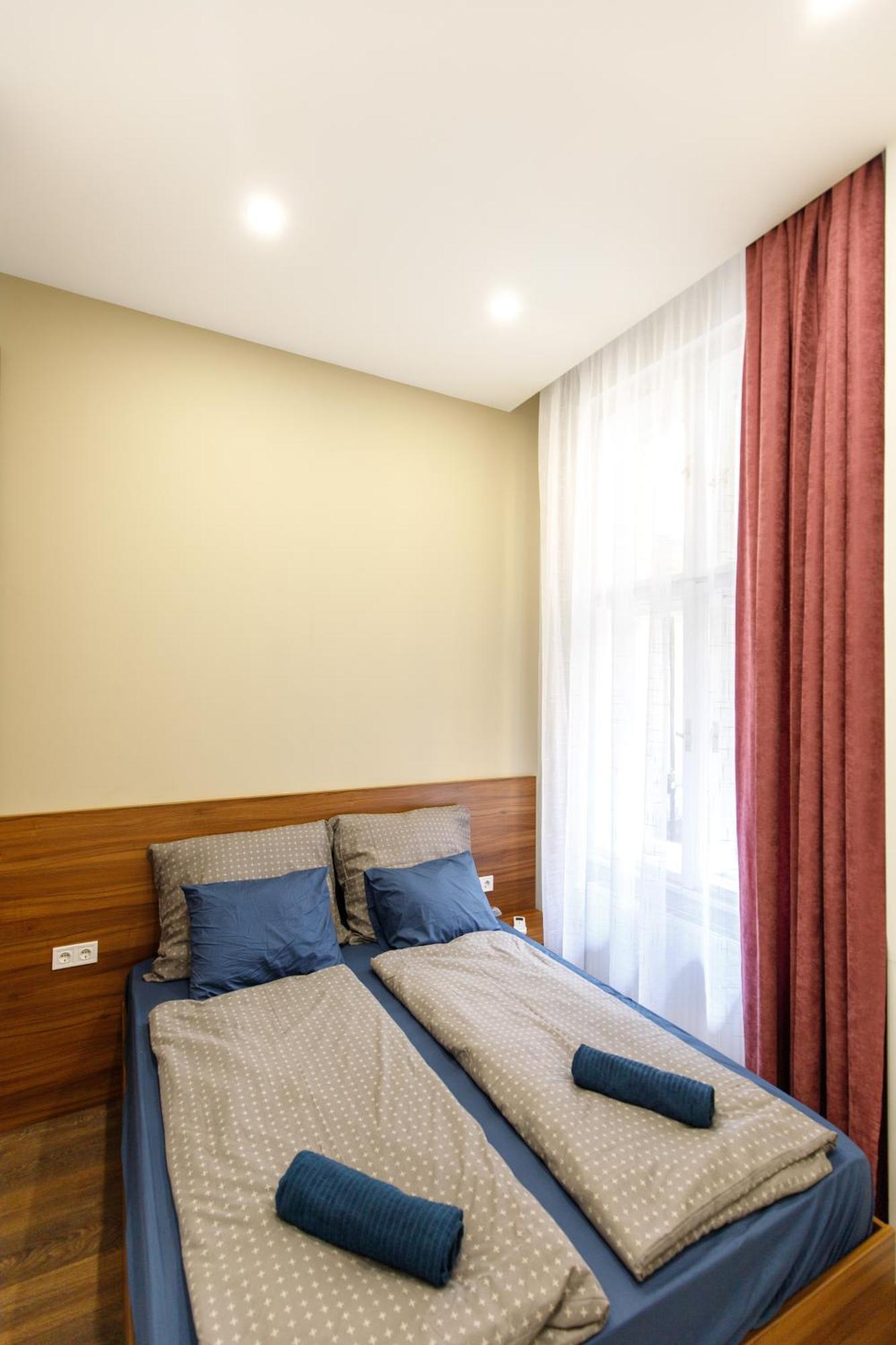 Central City Apt In The Jewish Quarter With Free Parking Budapest Esterno foto