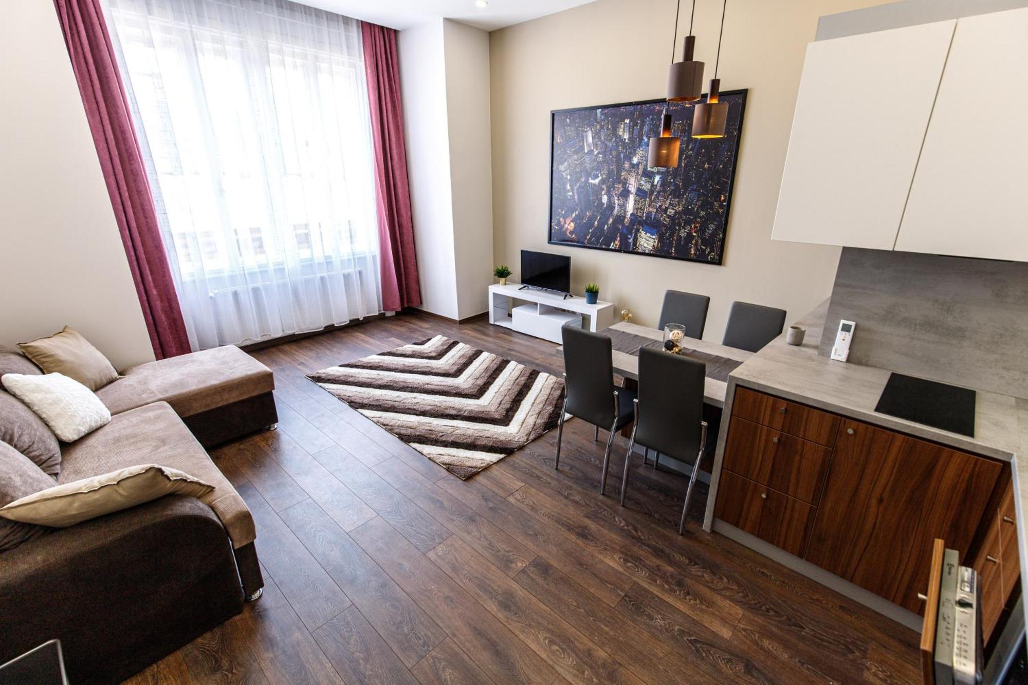Central City Apt In The Jewish Quarter With Free Parking Budapest Esterno foto